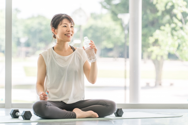 こまめな水分補給が大切である